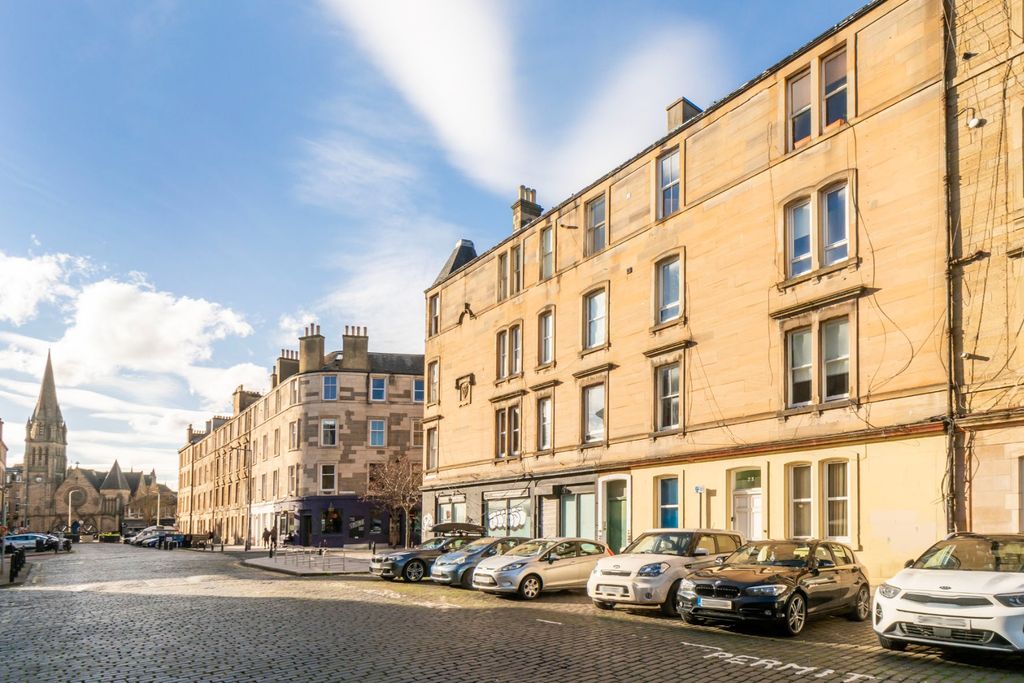 Property photo 1 of 14 5004890