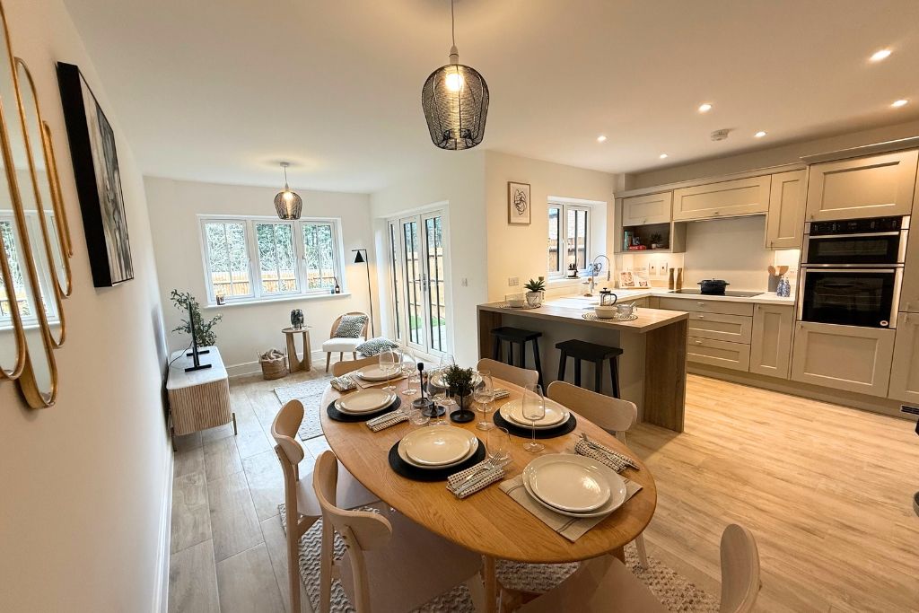 Property photo 2 of 10 Plot 17