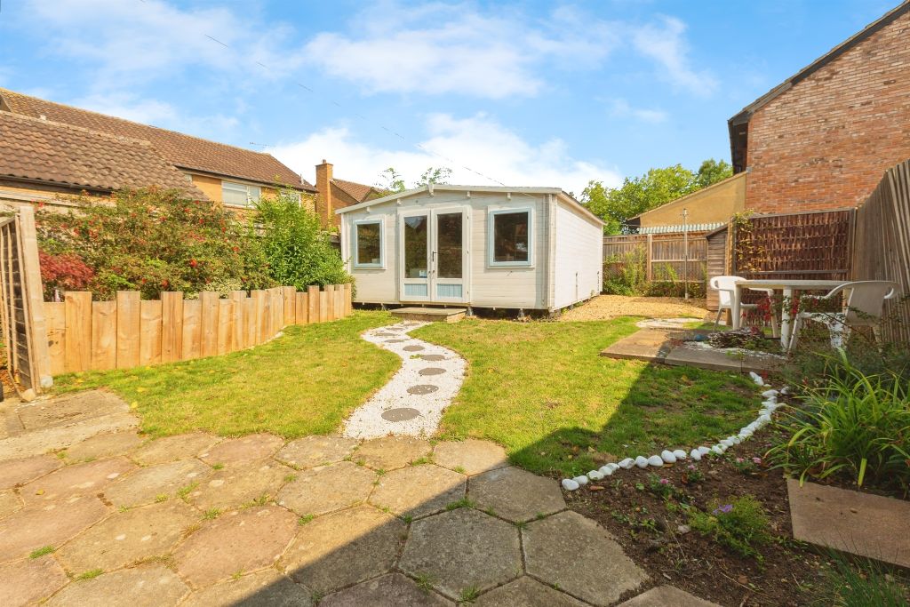 Property photo 2 of 11