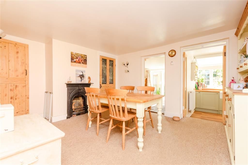 Property photo 3 of 12 Dining Room