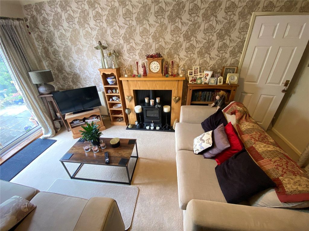 Property photo 2 of 22 Picture No. 14