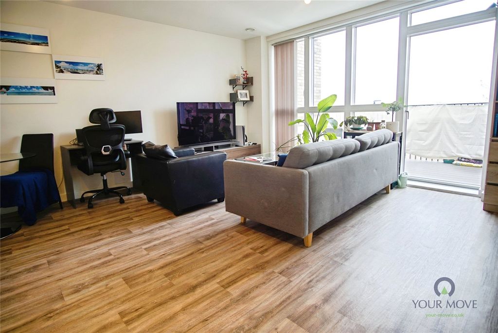 Property photo 3 of 15 Picture No. 08
