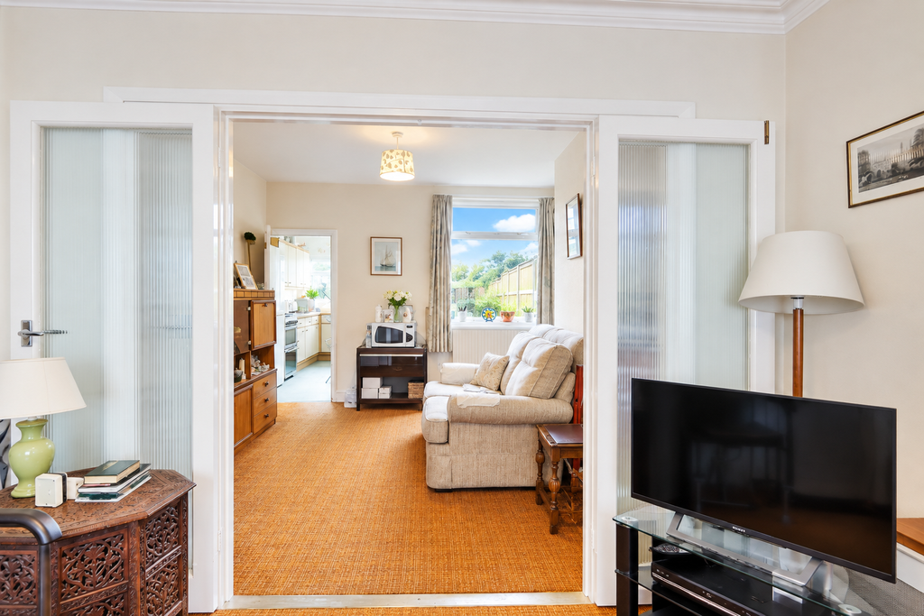 Property photo 2 of 23 Tlc_Ef8Aebdc-A21A-4B9A-A916-727B4Fd21283_3F15525
