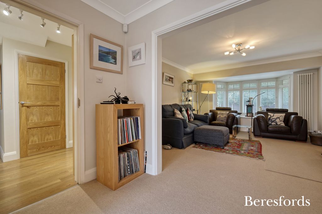 Property photo 2 of 31 Picture No. 36