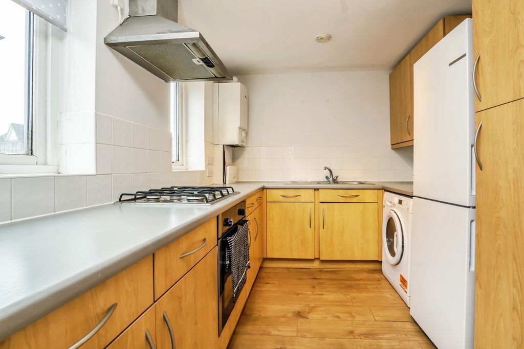 Property photo 2 of 8 Photo