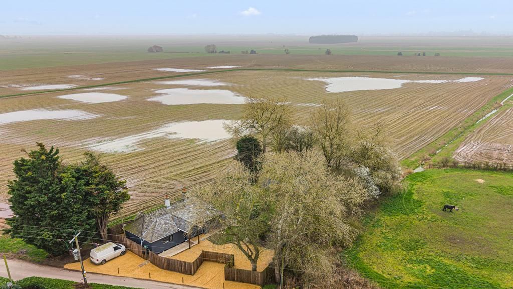 Property photo 2 of 21 Photo 2