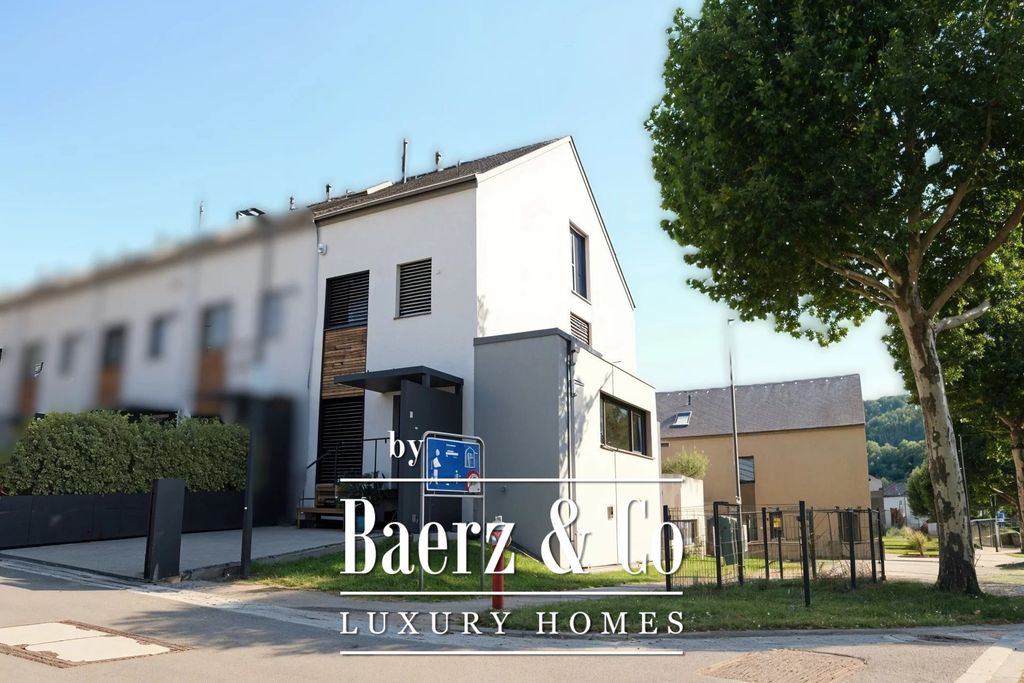 Property photo 3 of 29