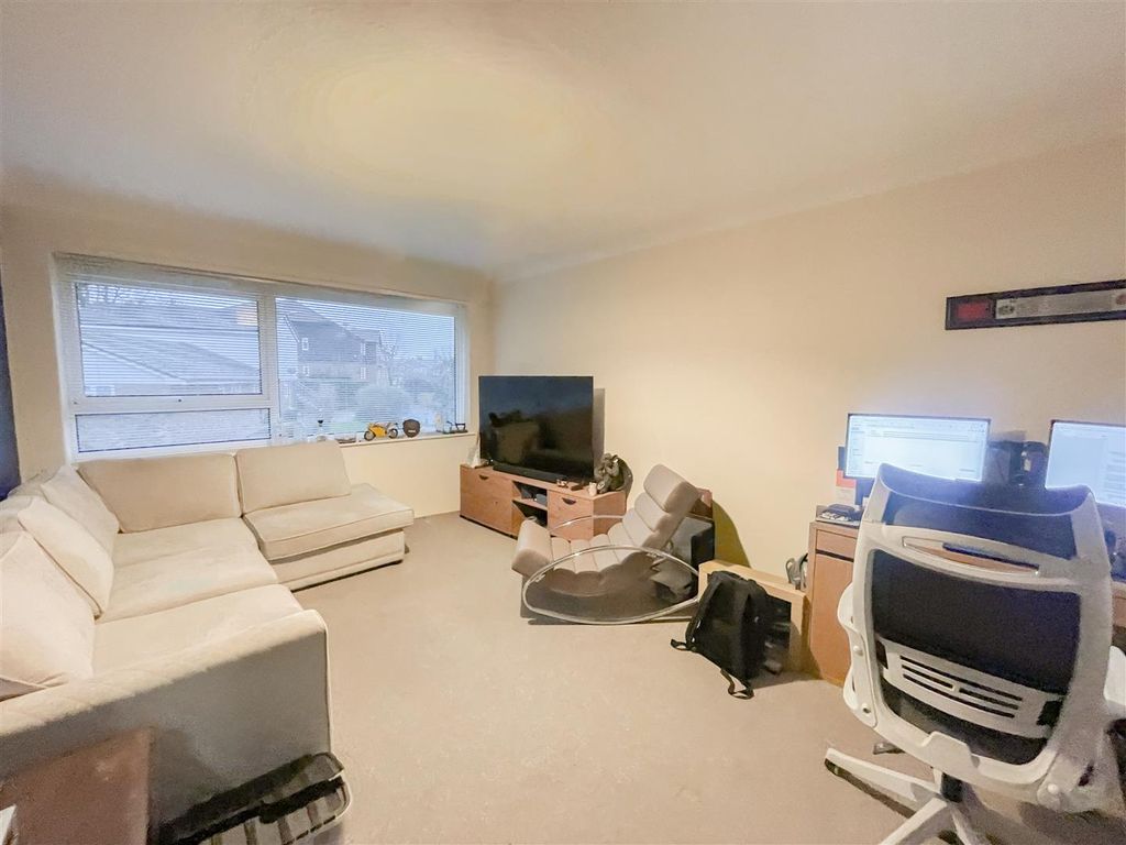 Property photo 2 of 13 3-Image00003.Jpg