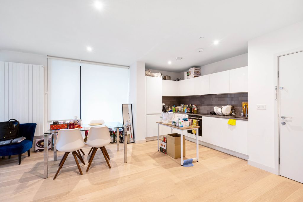 Property photo 3 of 13 Gallery