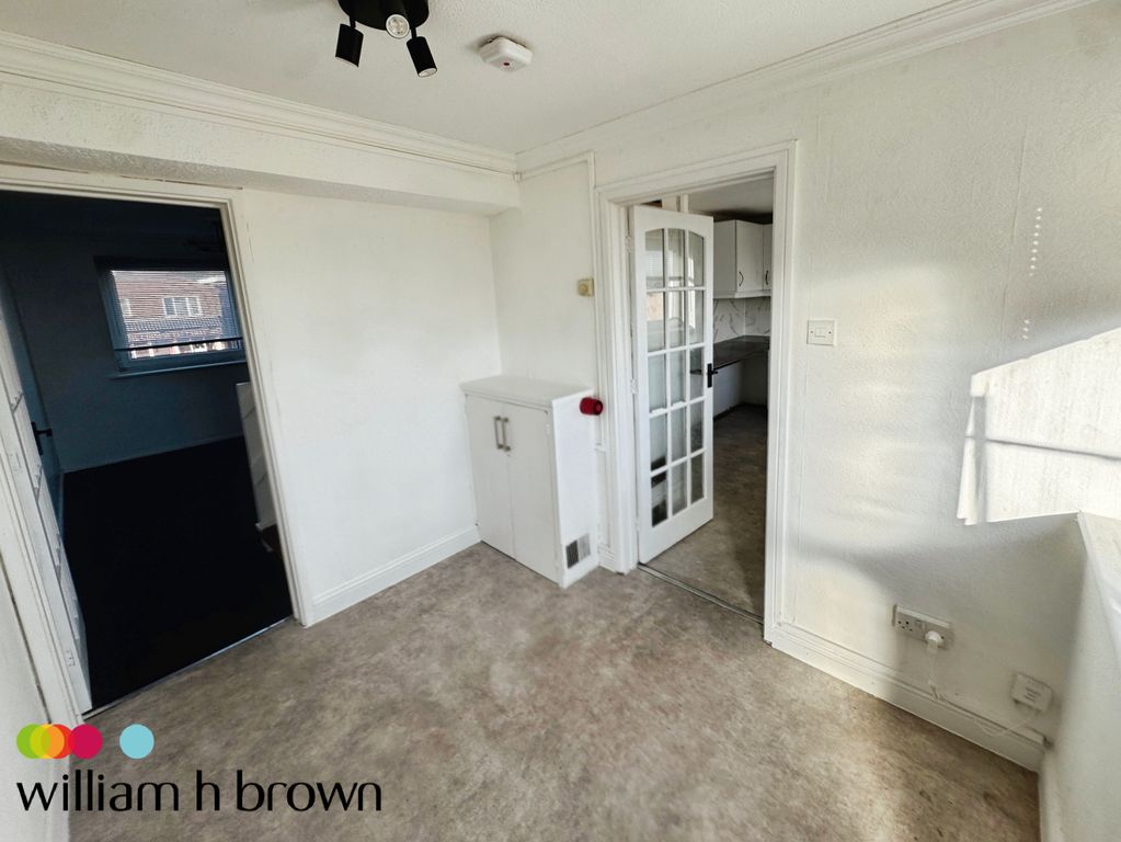 Property photo 2 of 9 View