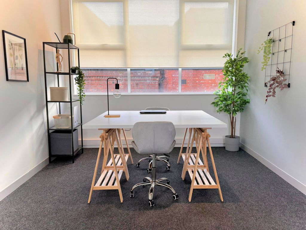 Property photo 1 of 4 Office Suites