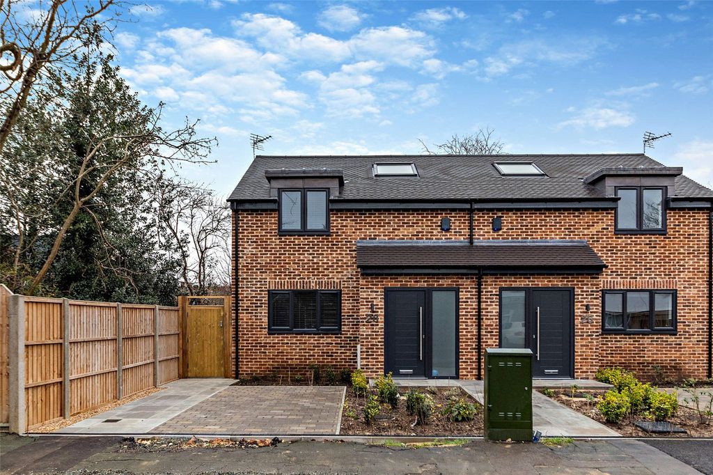 Property photo 1 of 12 Exterior