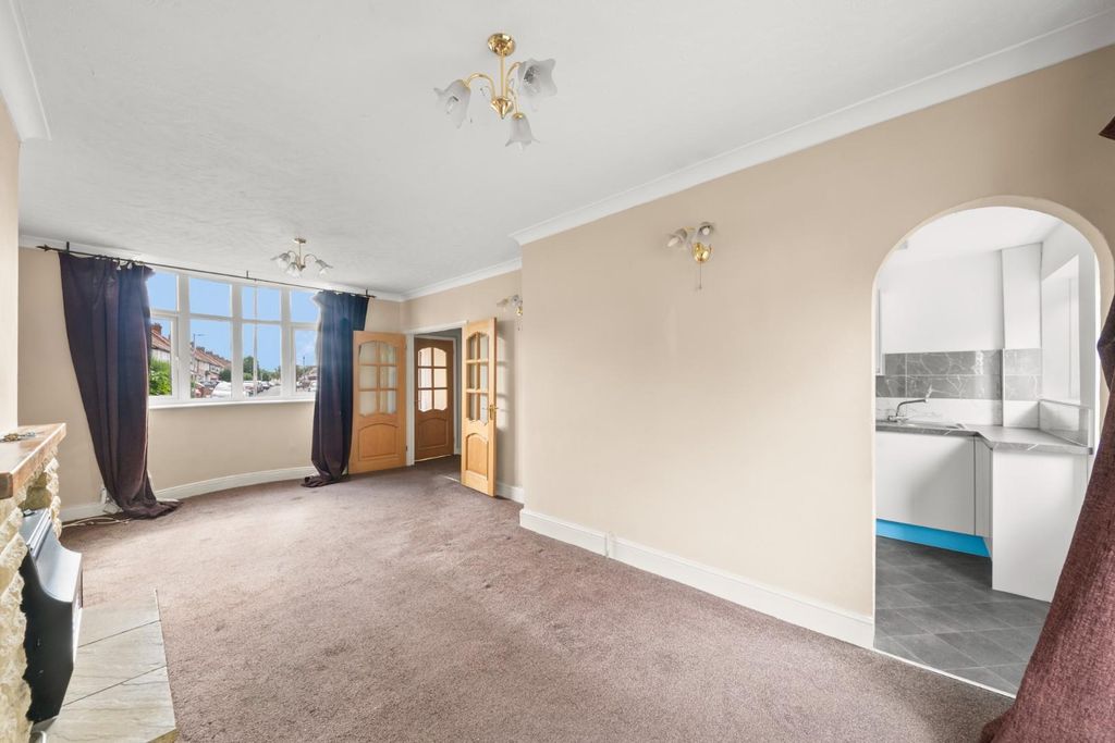 Property photo 2 of 11 Dsc_0183 (1).Jpg