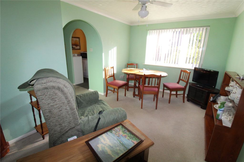 Property photo 2 of 7 Picture No. 01