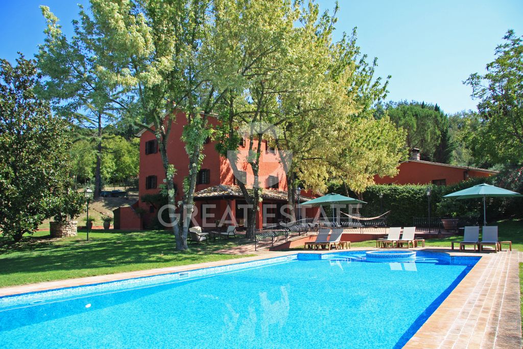 Property photo 1 of 36