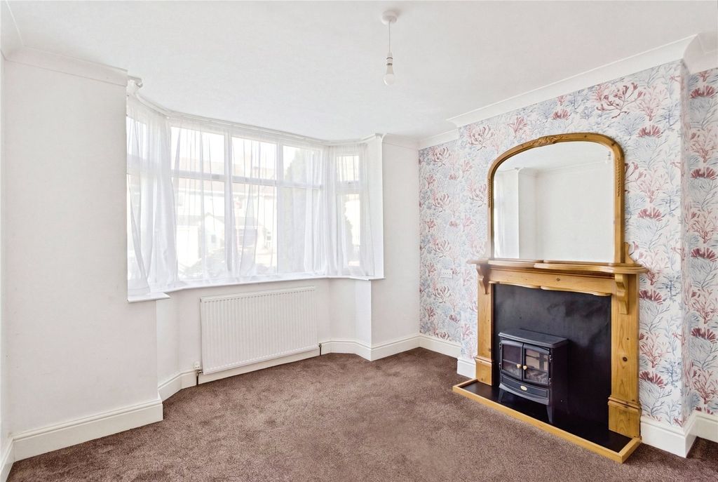 Property photo 3 of 13 Picture No. 16