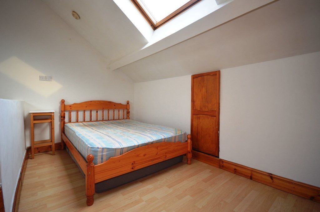 Property photo 1 of 6 1 Bedroom Maisonette To Rent