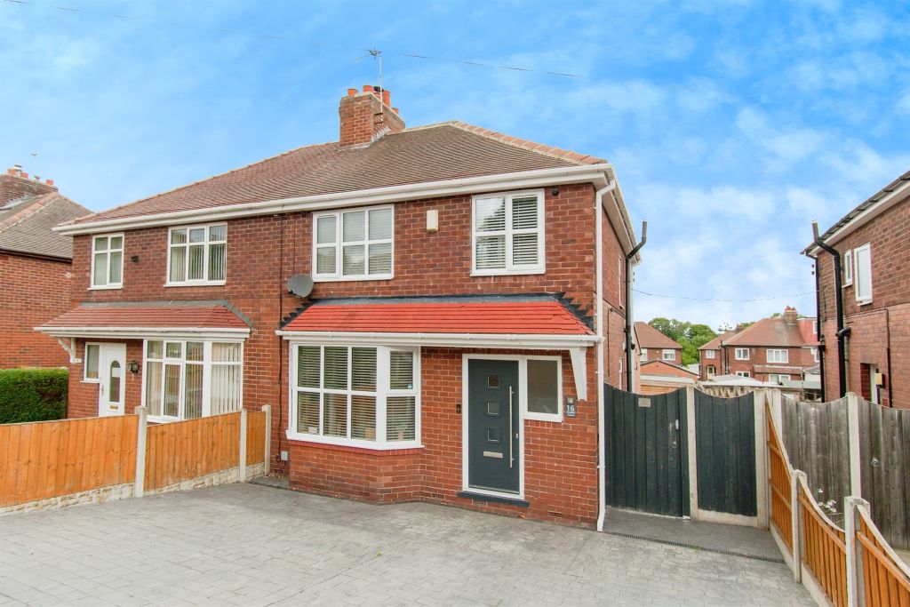 Property photo 1 of 15