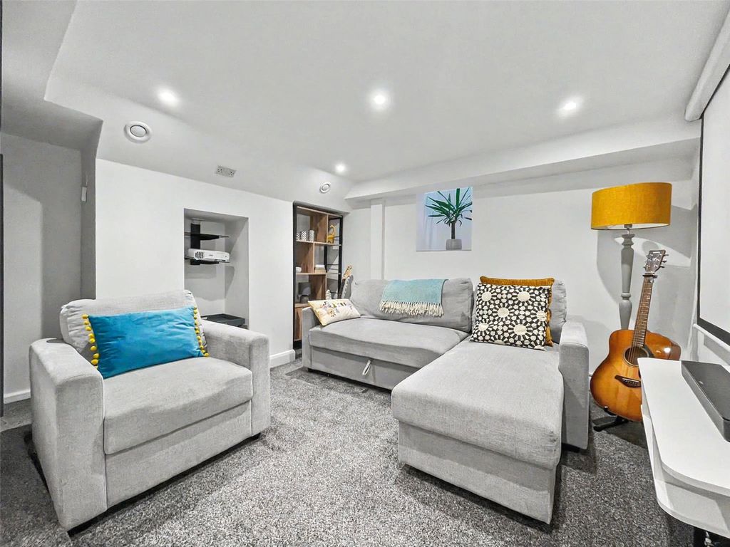 Property photo 1 of 13 Reception Room
