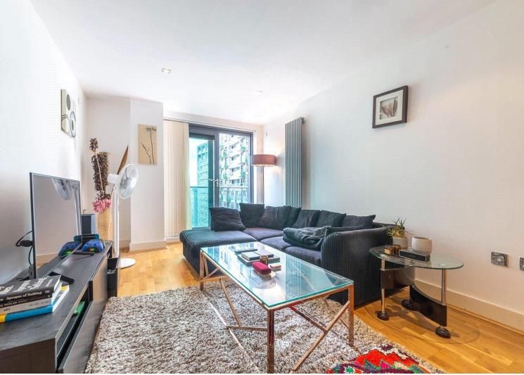 Property photo 1 of 6