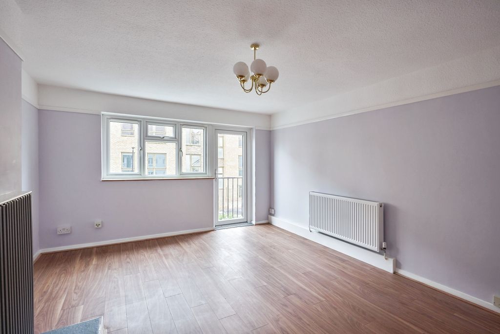 Property photo 3 of 17 Photography