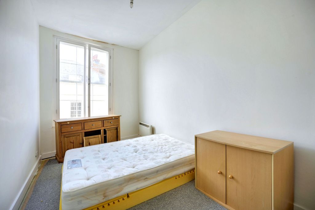 Property photo 3 of 4