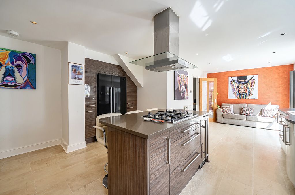 Property photo 2 of 26 1432023 (16).Jpg