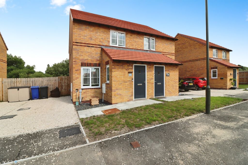 Property photo 1 of 13
