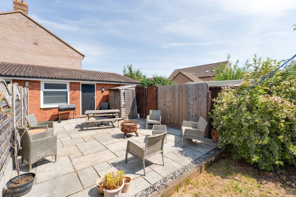Property photo 3 of 29 21 Bird Street, Burton Latimer (23 Of 29).Jpg