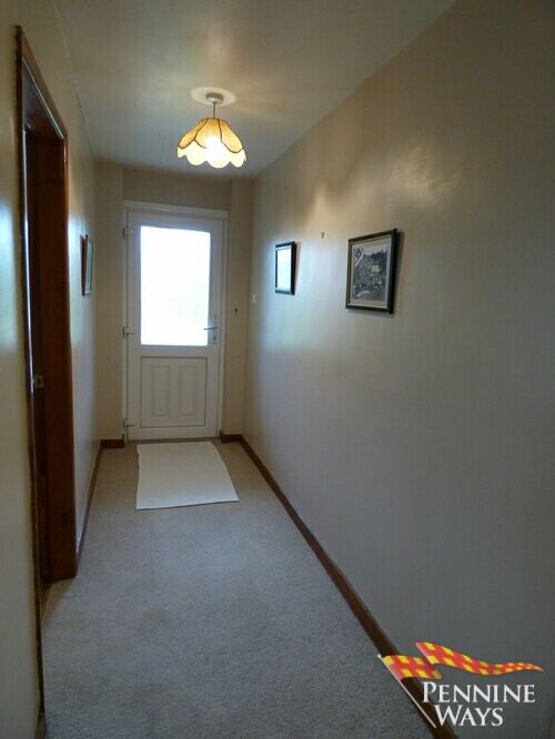 Property photo 2 of 41