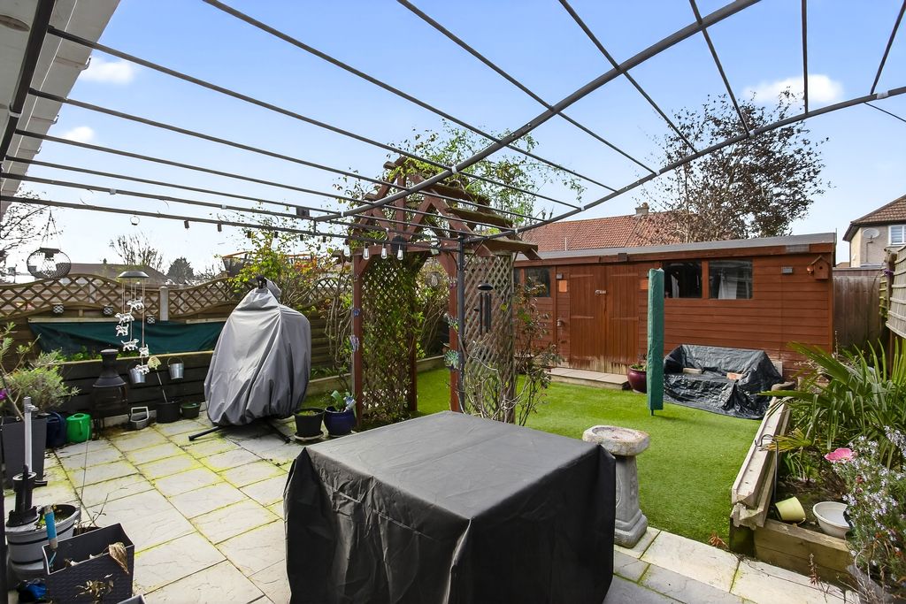 Property photo 2 of 22