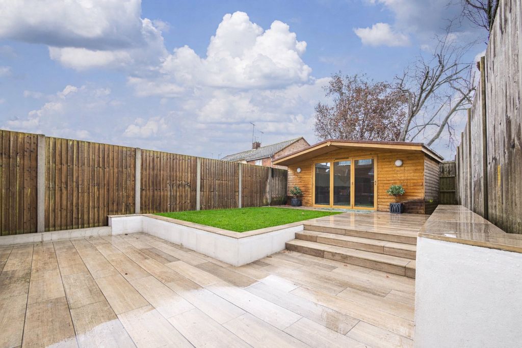 Property photo 3 of 20 Picture No. 34