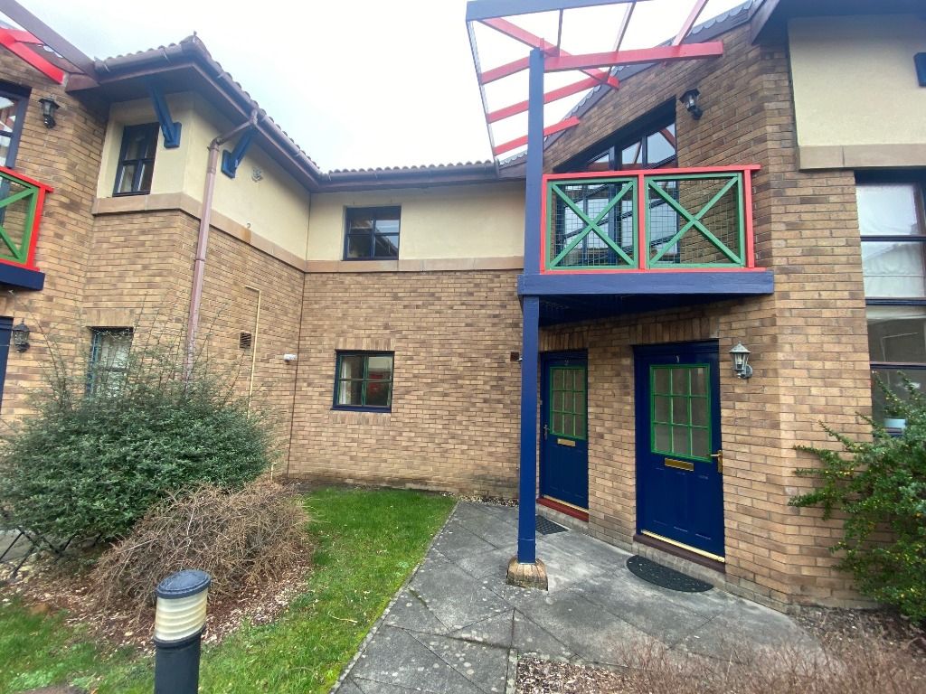 Property photo 1 of 10 Photo 1