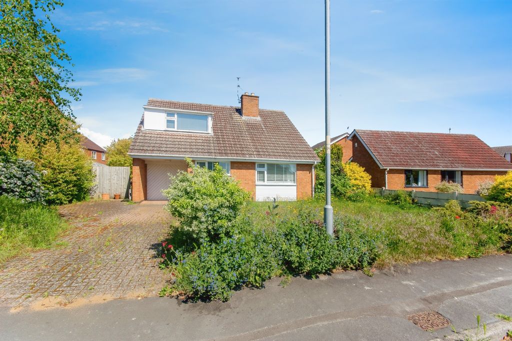 Property photo 1 of 17