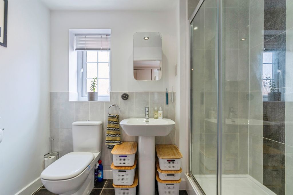 Property photo 3 of 25