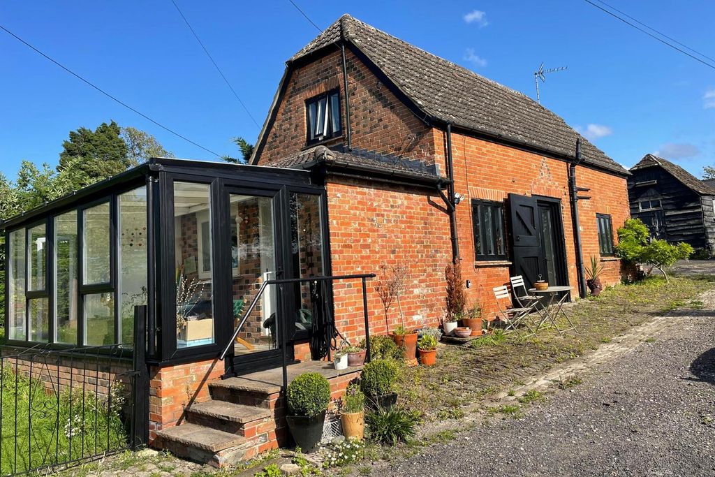 Property photo 1 of 39