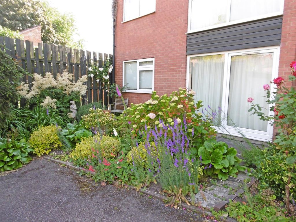 Property photo 1 of 9 Front Edit.Jpg