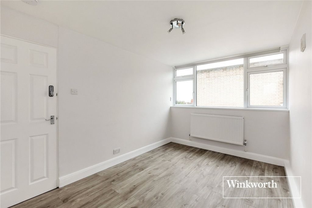 Property photo 3 of 14 Picture No. 04