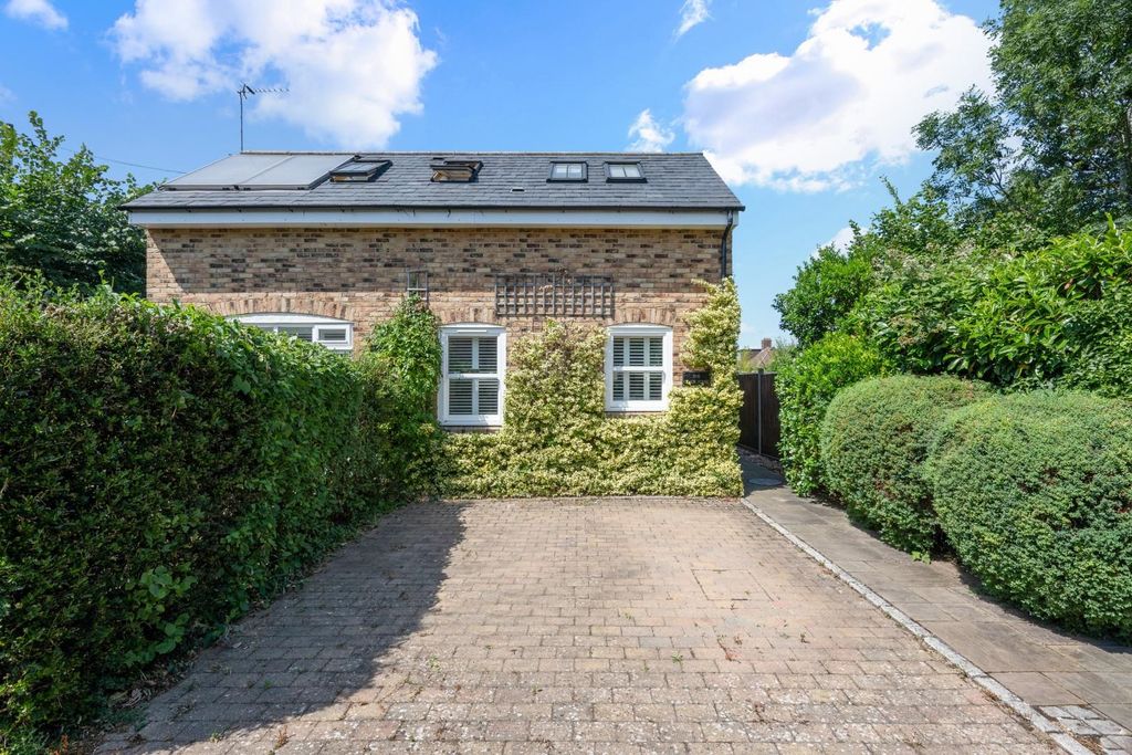 Property photo 1 of 20 Wheelers Lane