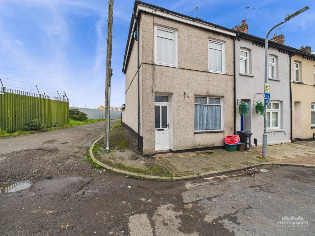 Property photo 1 of 13 Front