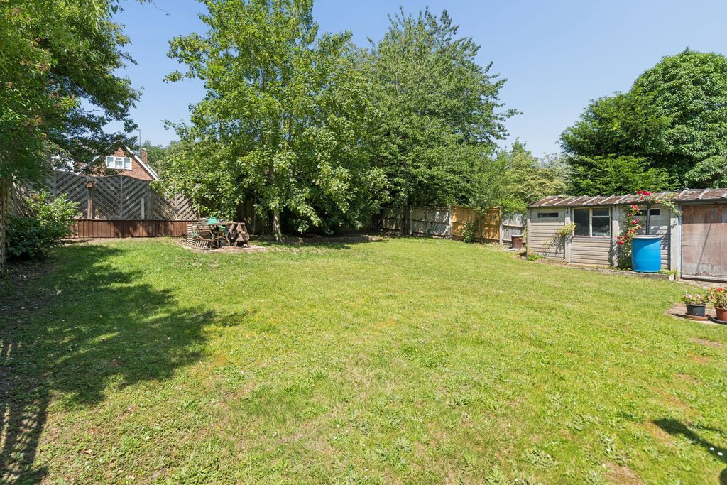 Property photo 2 of 10 Photo 6