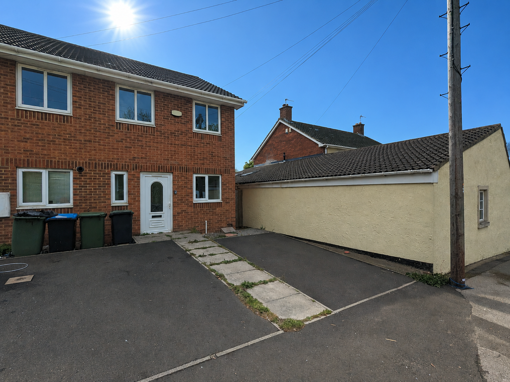 Property photo 1 of 23