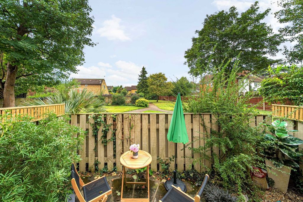 Property photo 3 of 11 Picture No. 09