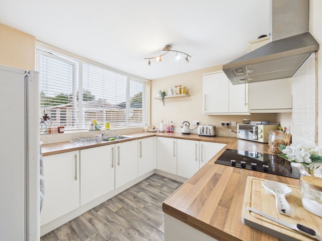 Property photo 2 of 17 Picture No. 10