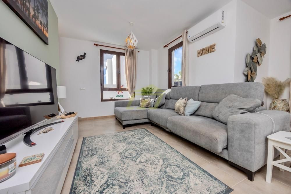 Property photo 2 of 25