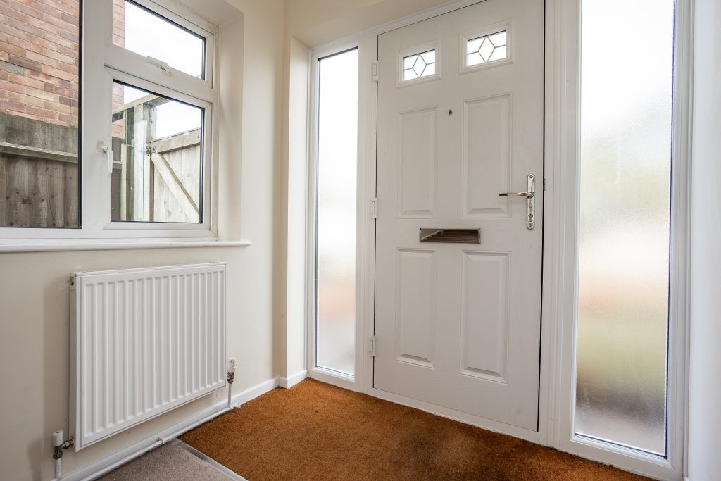 Property photo 3 of 34