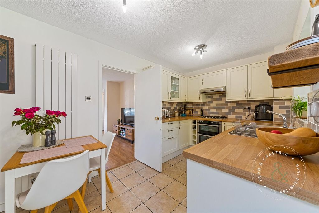 Property photo 3 of 25 Cae-Syr-Dafydd-16.Jpg