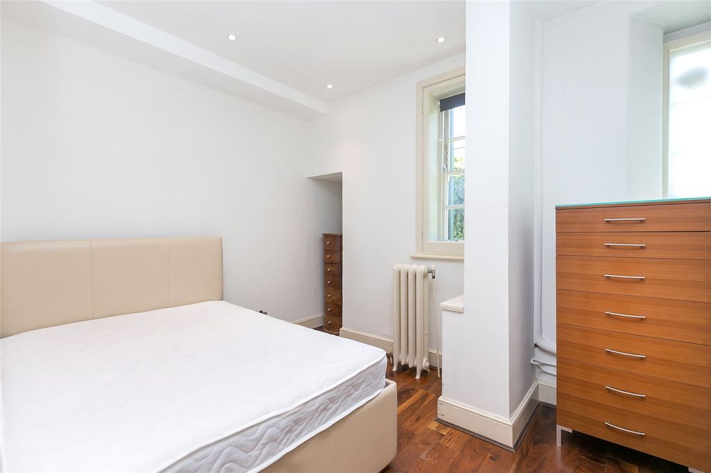 Property photo 3 of 9