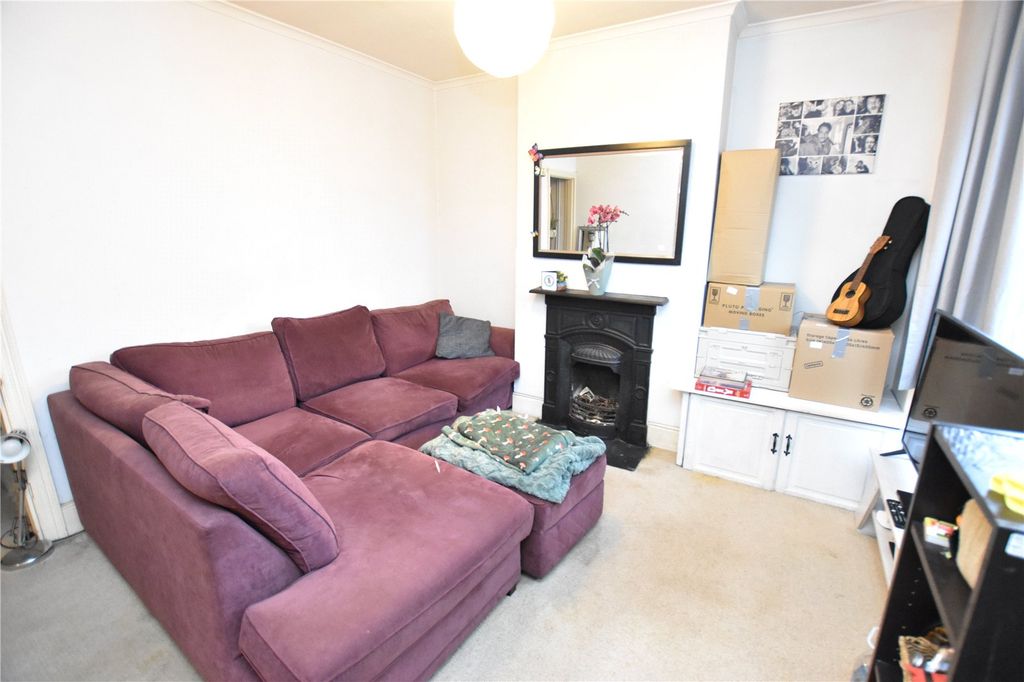 Property photo 2 of 14 Picture No. 02