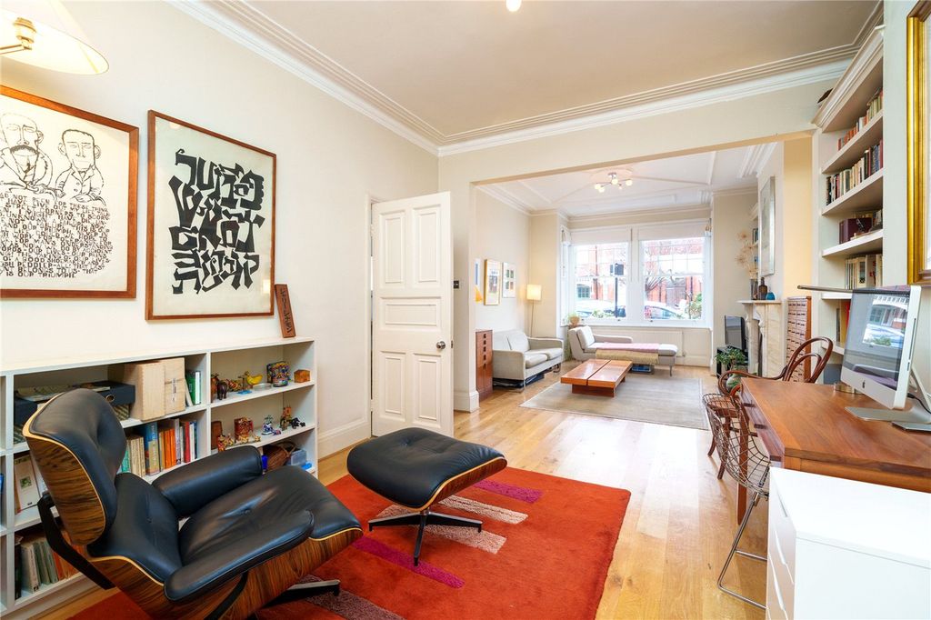 Property photo 3 of 12 Picture No. 03